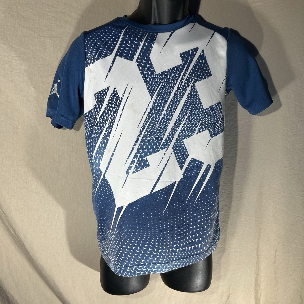 Jordan Dri-Fit Youth Boys Size L 12-13 Blue Graphic Athletic T-Shirt